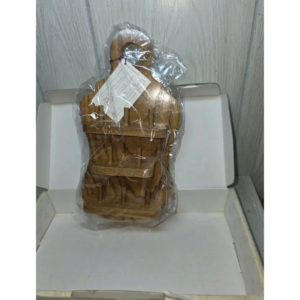 Vintage Wood Thimble Shelf Sewing Caddy Wall Mount 8 Spool Holder Heritage